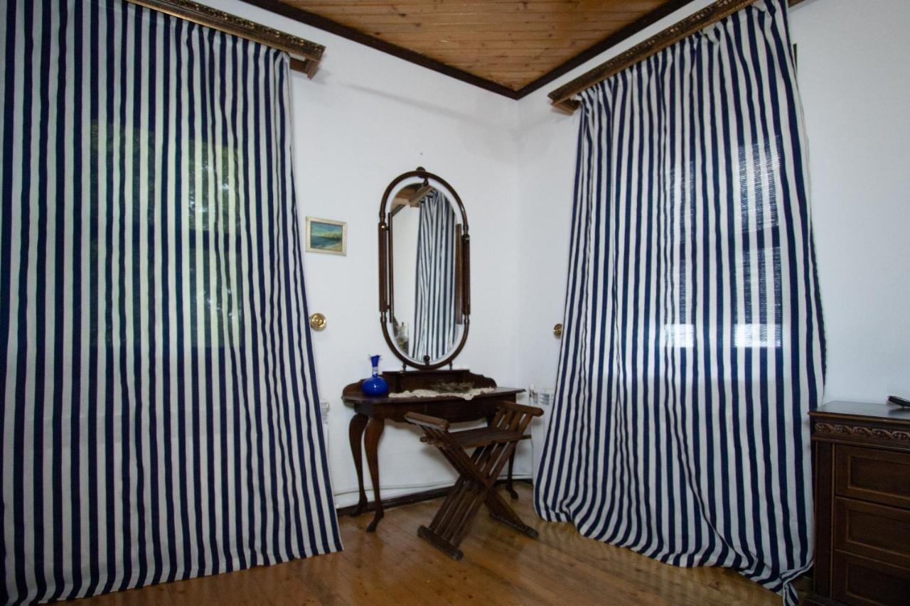 Старата Баkалия The Old Grocery, Guest Rooms Balchik Exterior foto